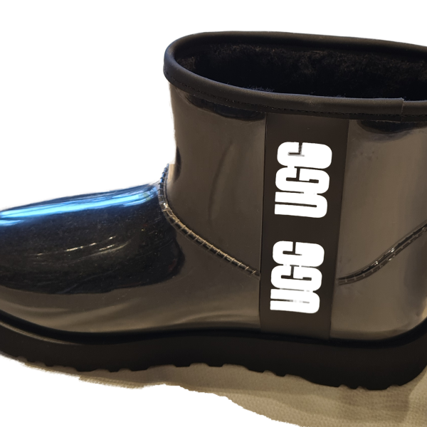 מגף UGG שקוף שחור