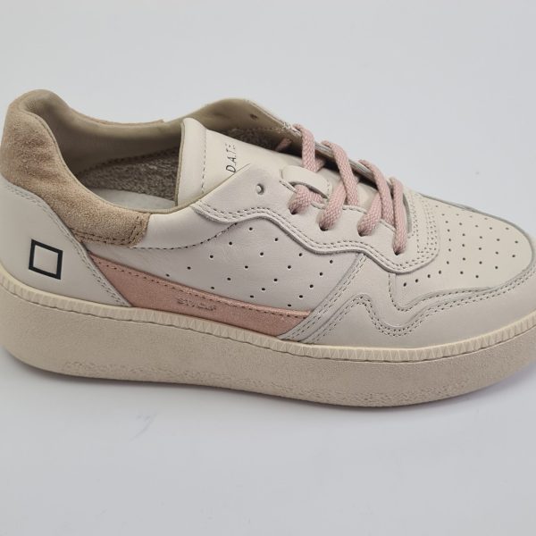 סניקרס D.A.T.E פלטפורמה