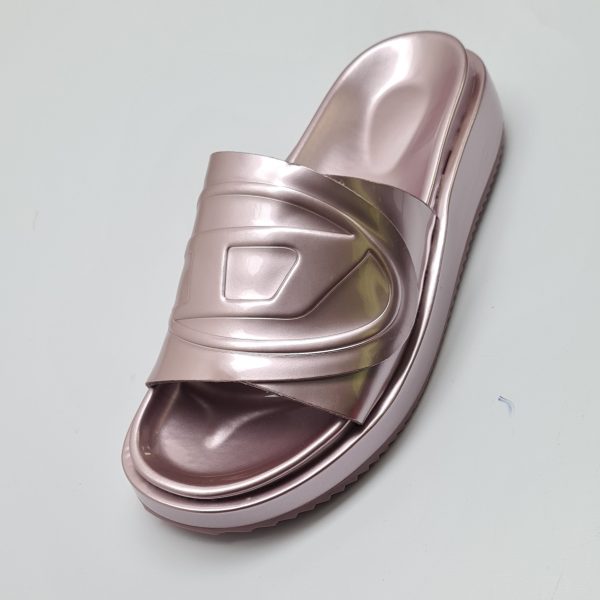 כפכף גולד רוז DIESEL