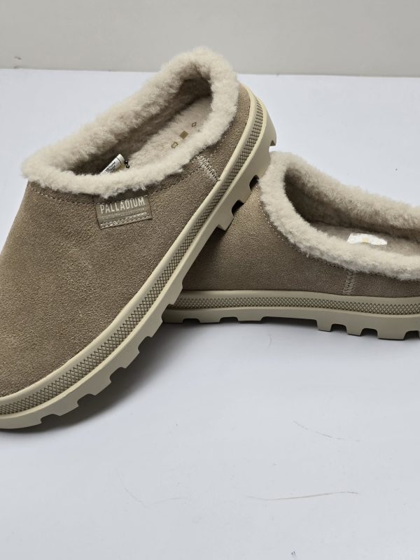 כפכף פרווה palladiom בז