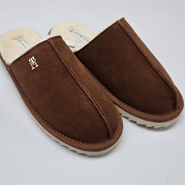 כפכף שטוח פרווה TOMMY