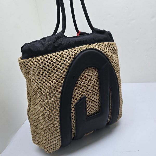 CAGE-D TOTE M