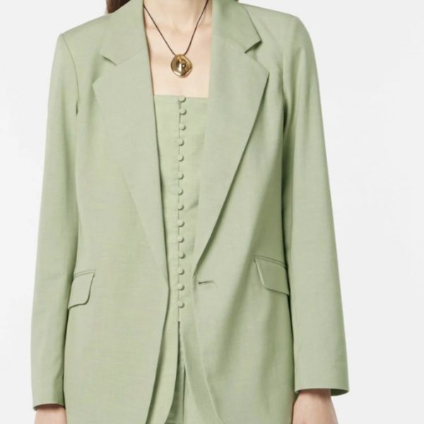 DOUBLE-BUTTON JACKET