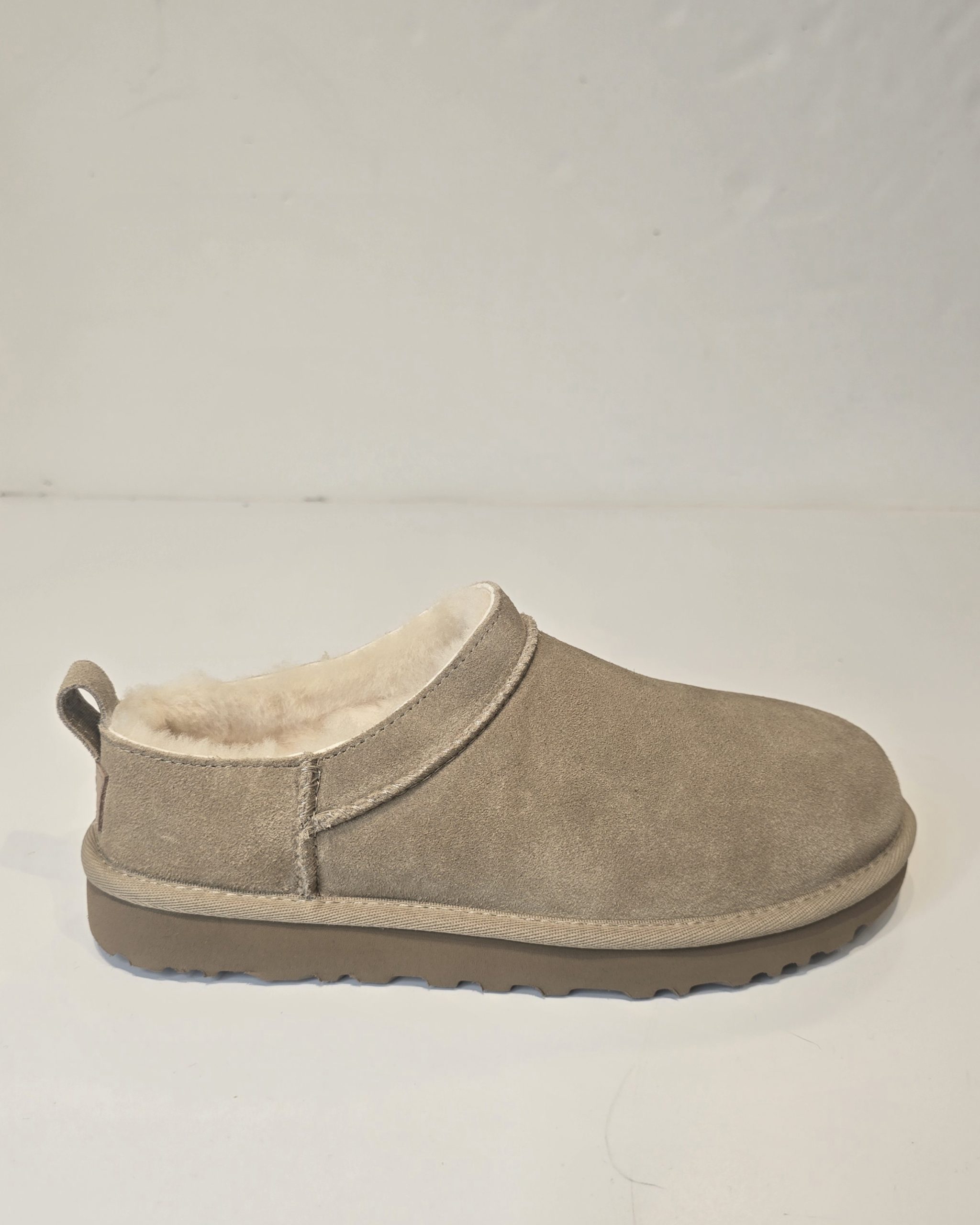 CLASSIC  MICRO UGG