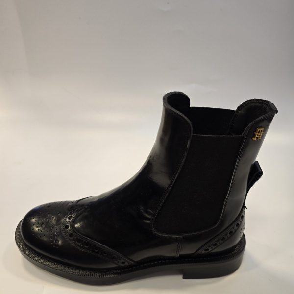 TOMMY - BROGUE LEATHER CHELSEA BOOT