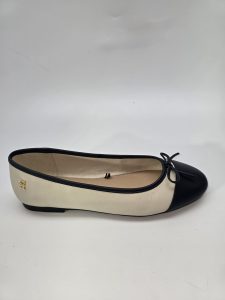 TOE CAP LEATHER BALLERINA